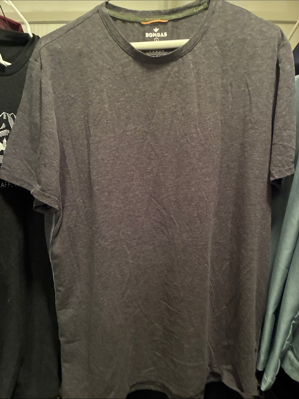 Bombas Men's Short Sleeve Crew Tee in Heather Charcoal Grey